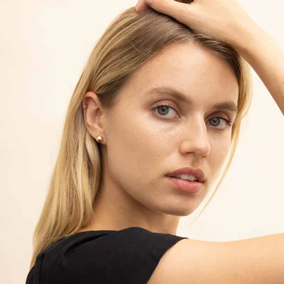 Ball™ | Orecchini a bottone in oro