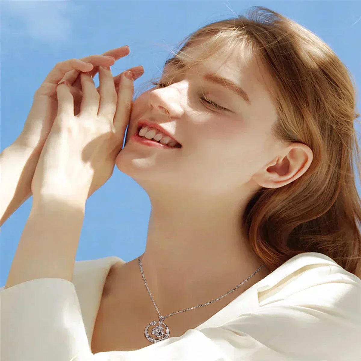 Seaton™ | Collana con zampa in argento e zirconi