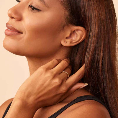 Ball™ | Orecchini a bottone in oro 