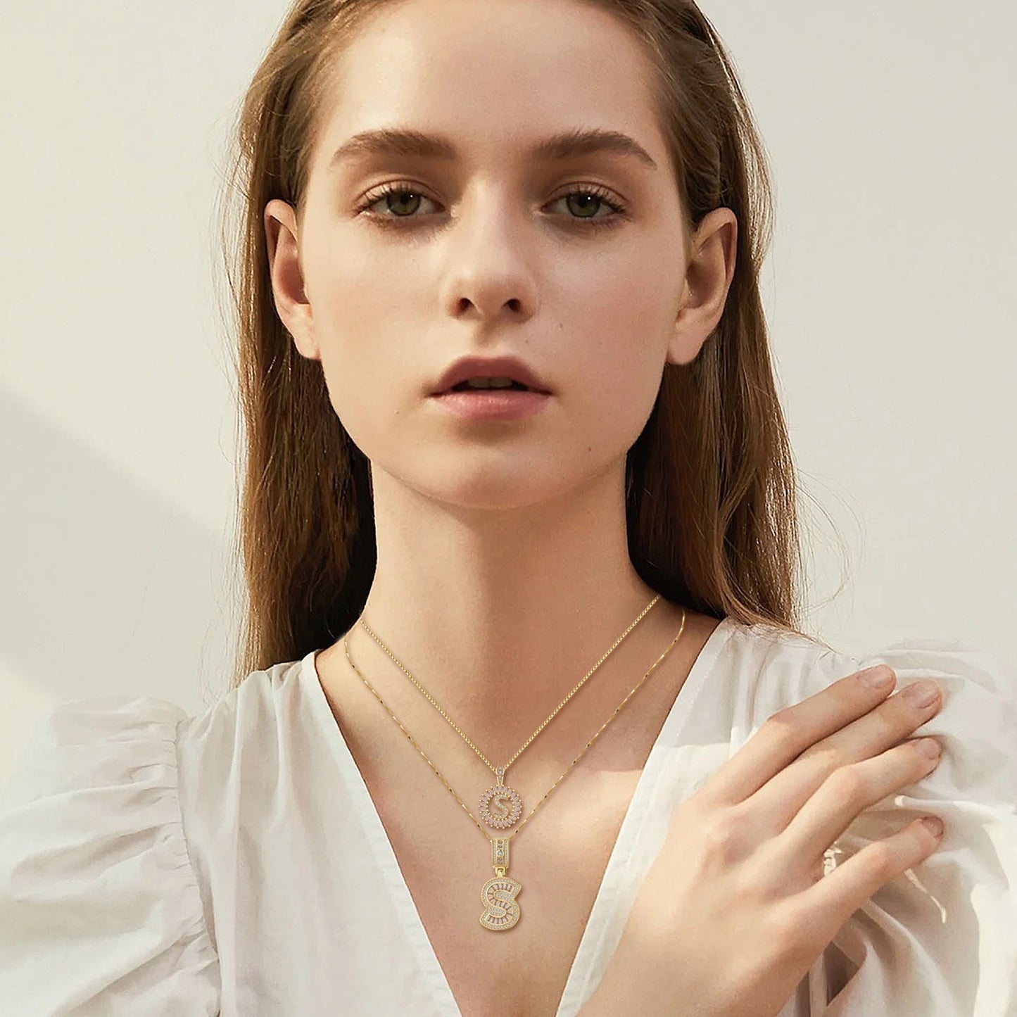 Initiale™ | Set di collana con lettera in oro e moissanite 