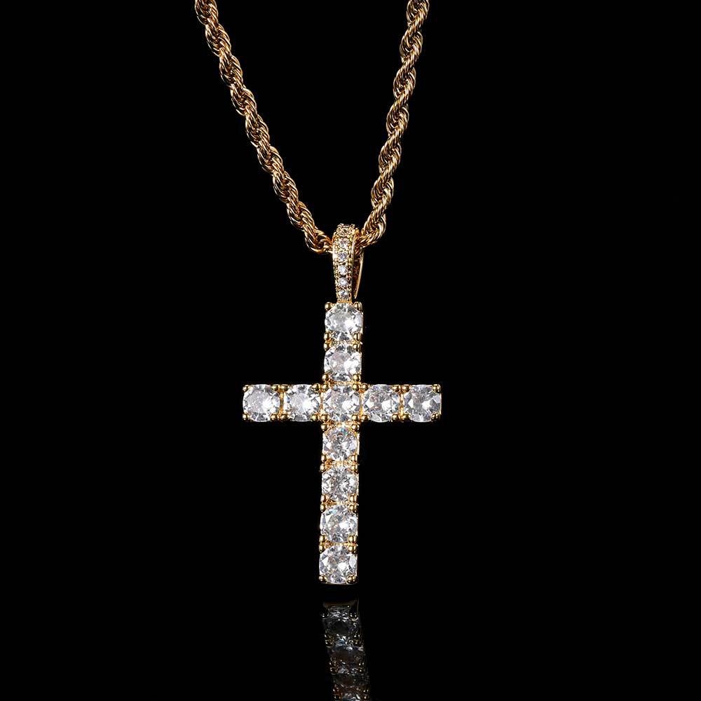 Faith™ | Collana con croce in oro e moissanite